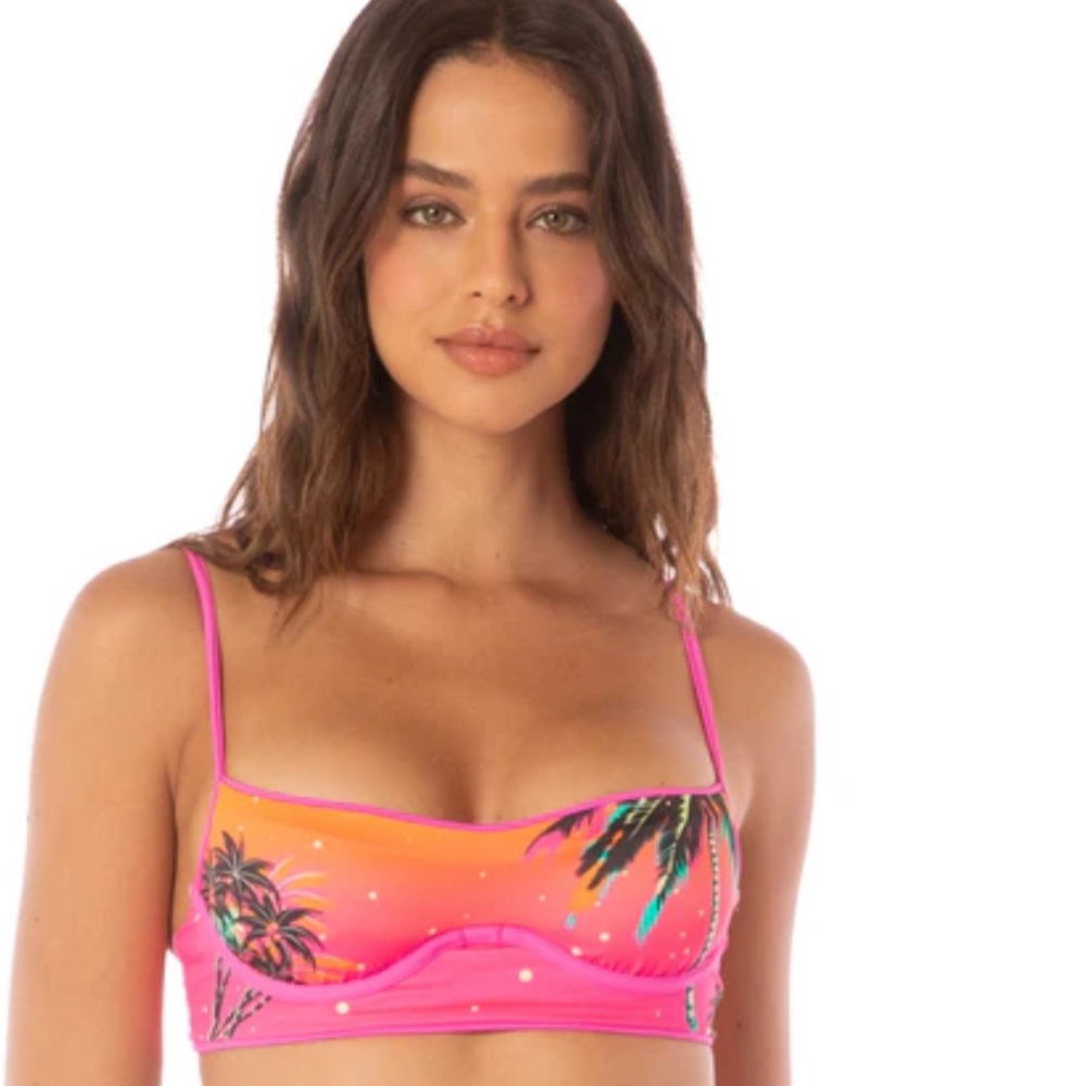Maaji bikini top medium